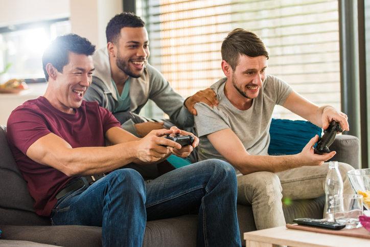 Safety and Etiquette in Adult Gaming Spaces